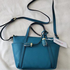 Liz Claiborne Small Bag - Bold Emerald